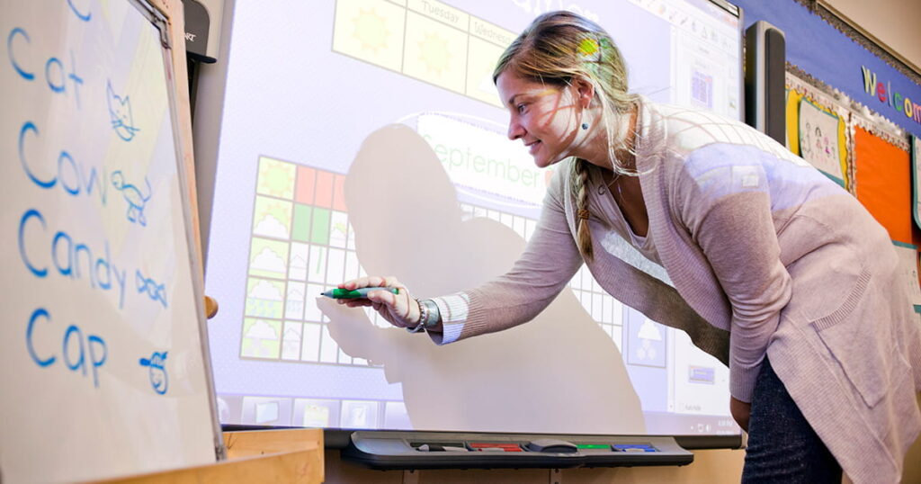 Benefits of Using Whiteboards in the Classroom Digital Univers